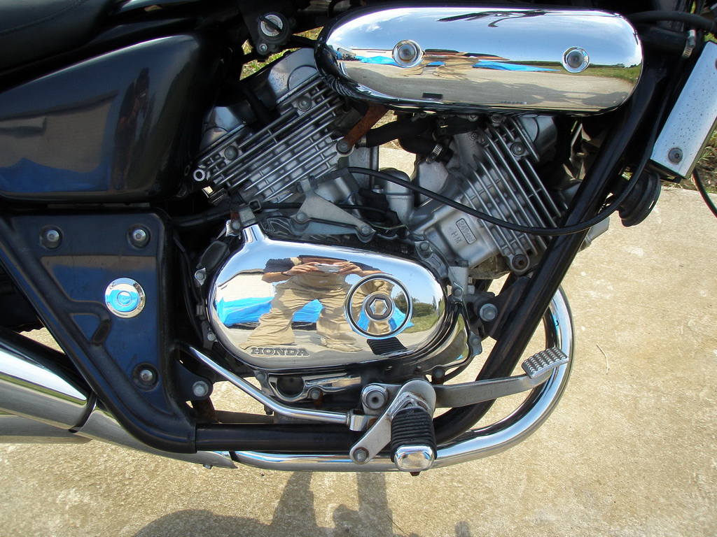 Купить мотоцикл Honda Magna250 1996 фото 16